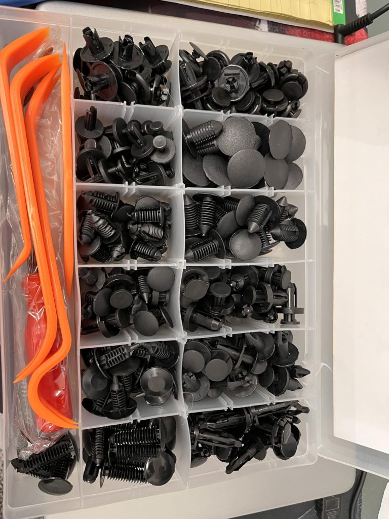 Great kit with multiple tools for anyone that does wiring, trim, headliner, or other work on cars. Especially, interior work. Comes with A LOT of options to tackle any job.Mr. Ajayi Lagos ⭐⭐⭐⭐⭐